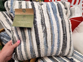 aldi pillow 2022 sv 1655926439 1655926439