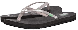 A pair of silver Sanuk Yoga Spree 4 flip flops on a white background.