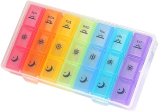 amazon weekly pill organizer 2022 1 1654950399 1654950399 425x302