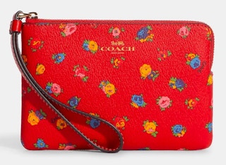 coach-outlet-wristlet-red-rose-print-2022-3