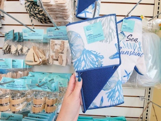 dollar tree beach dish mat 06032022 1654263508 1654263508