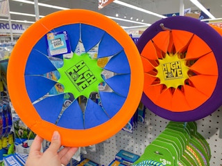 five-below-pool-aqua-disc-june-2022-2