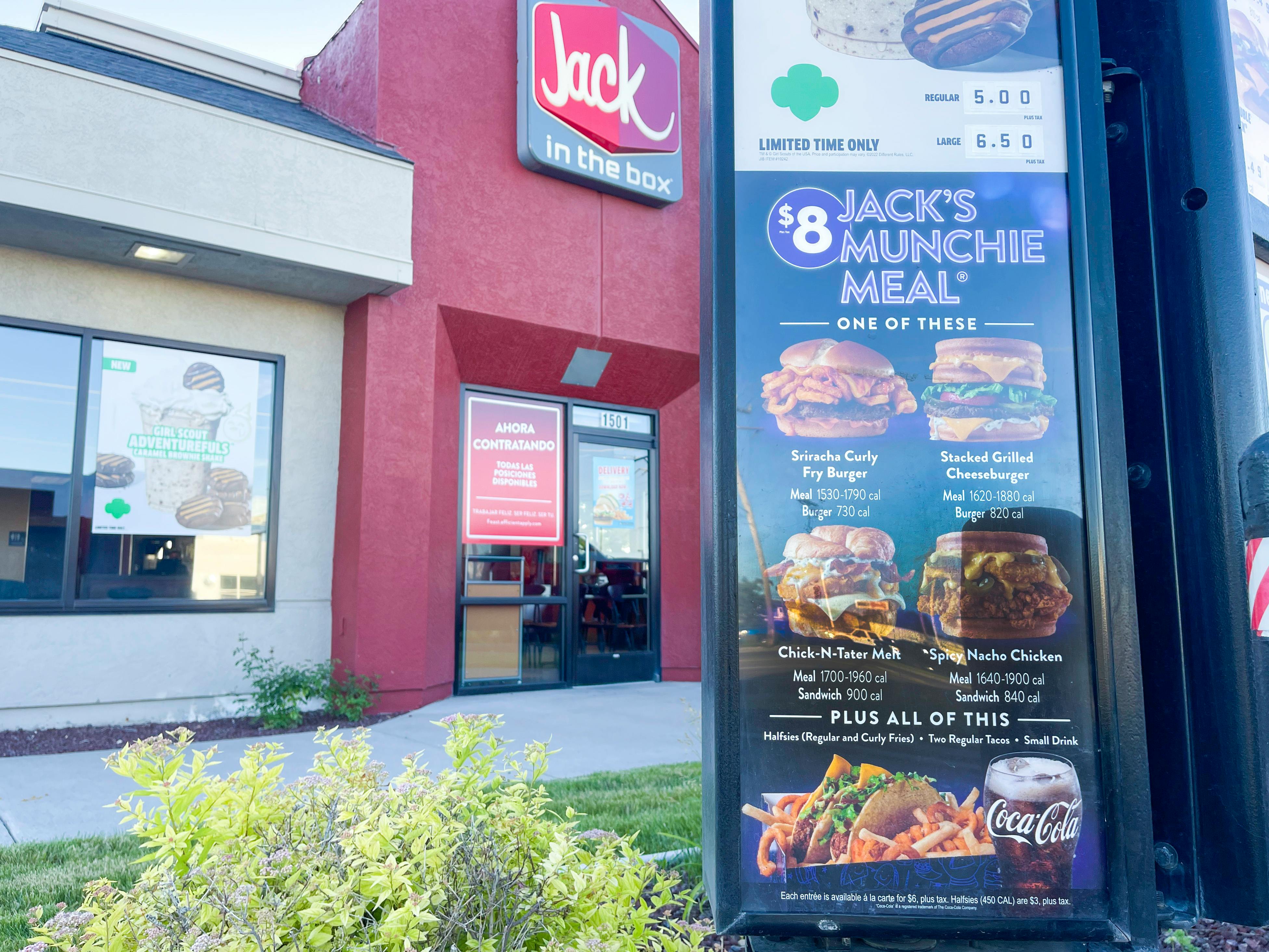 does jack in the box still have munchie meals