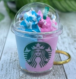 jane-starbucks-drink-keychain-2022-1