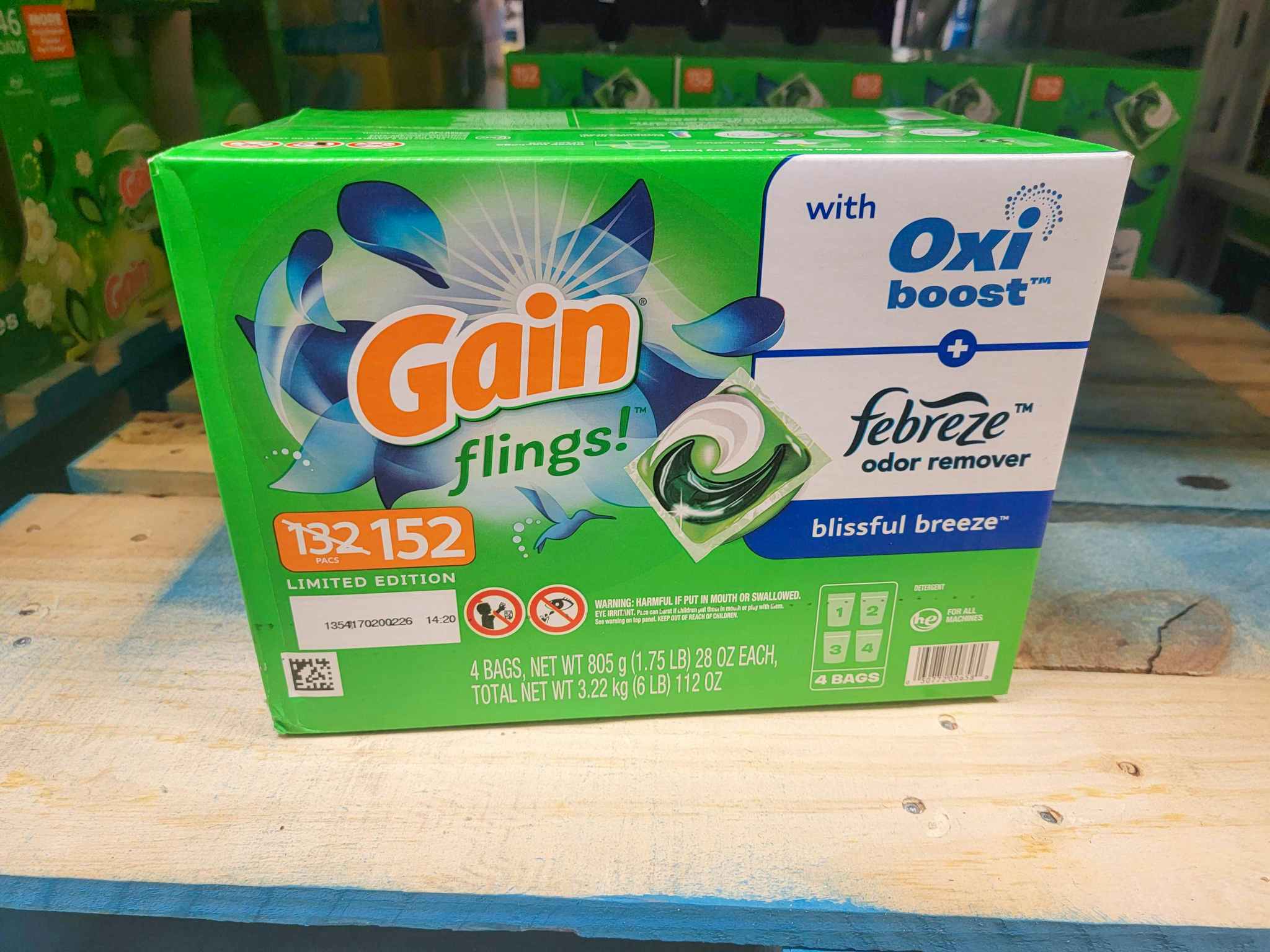 box of 152 Gain flings