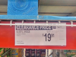 Clearance sign for Gain Flings at Sam's Club