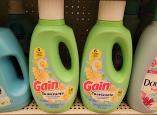 dollar general gain softener 2 2022 sv 1658952019 1658952019 e1679324788572