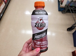 kroger gatorade protein 2022 sv 1658944194 1658944195