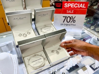 macys black friday july jewelry 2022 01 1658260620 1658260620 scaled