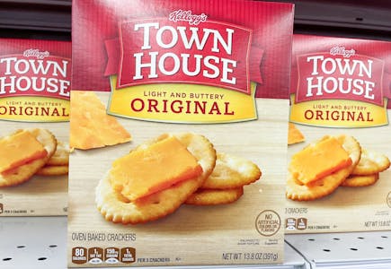 2 Boxes of Kellogg's Town House Crackers