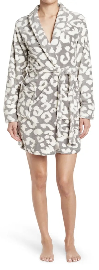 womens plush robe