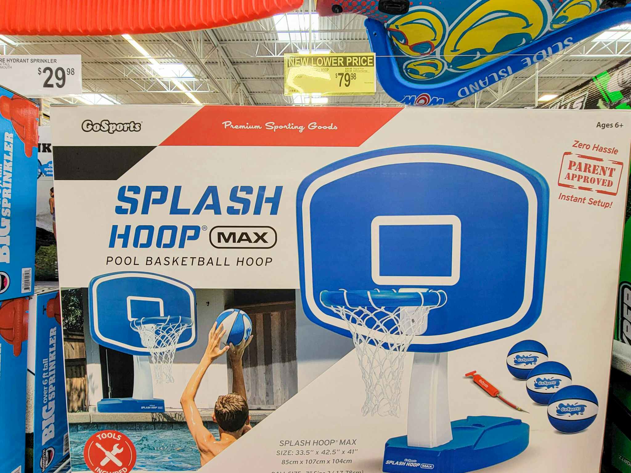 a pool side basketball hoop