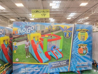 wonder hoops bounce house