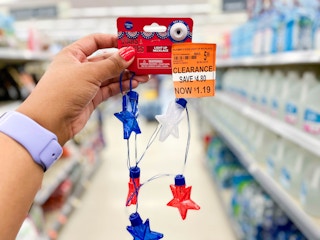 walgreens stars and stripes light up necklace clearance tag 071722 1658085710 1658085710 scaled