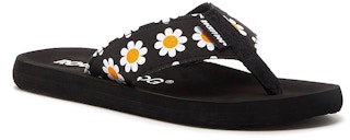 zulily-rocket-dog-flip-flops-july-2022-1