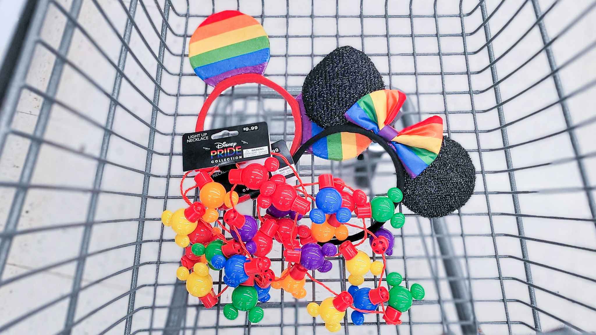 Disney mickey and minnie ears along with light up neclace in cart