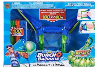 Balloon slingshot in a box