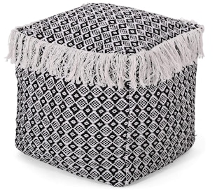 amazon pouf screenshot 1659624882 1659624882
