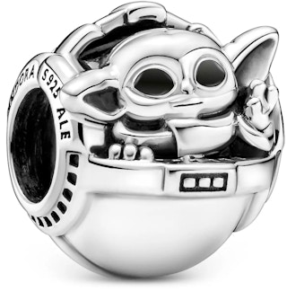 disney-store-pandora-charm-mandalorian-the-child-grogu-2022-9