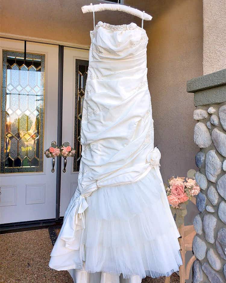 eBay Maggie Sottero wedding dress model