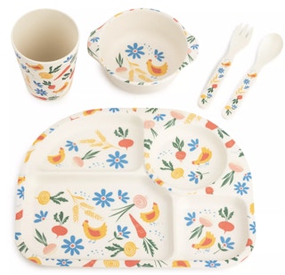 a 5-piece kids dinnerware set