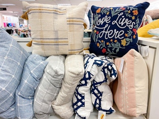 home decor throw pillows
