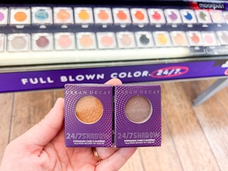 macys urban decay 10 days glam eye shadow 24 7 081622 1660657403 1660657403 scaled