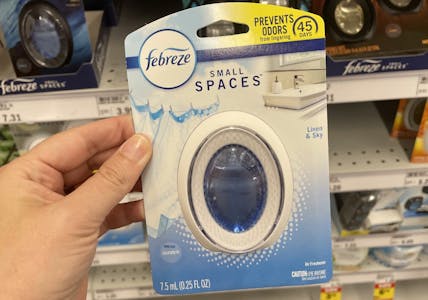2 Febreze Small Spaces