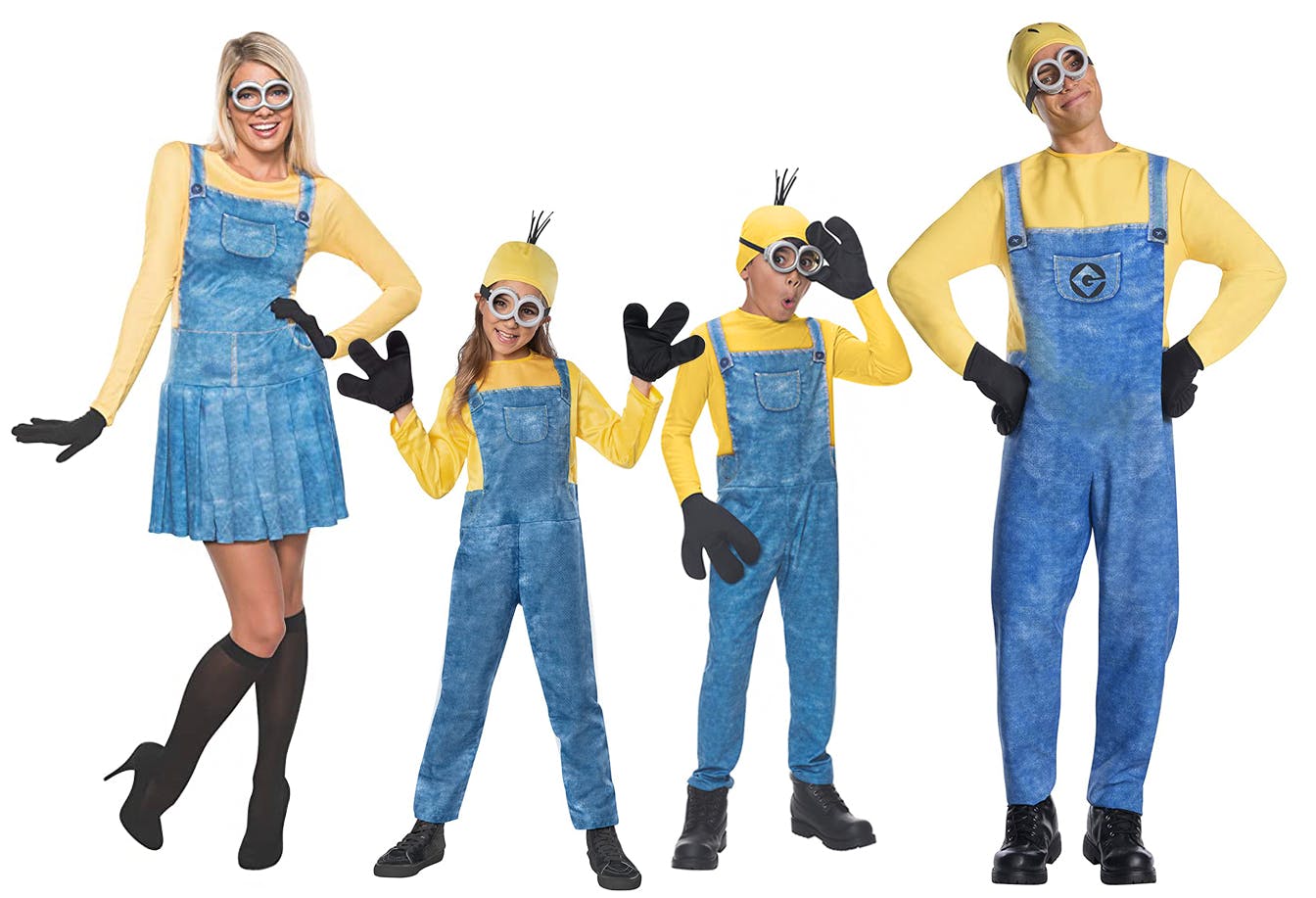 family dressed in Minions Halloween costumes