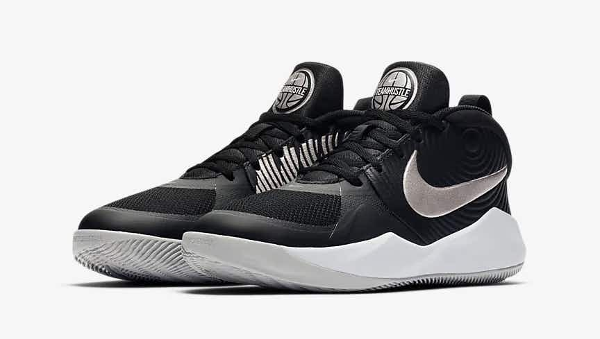 nike kids basketball shoes