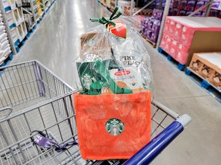 starbucks falling for coffee gift set in a cart