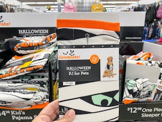 walmart way to celebrate halloween family pet pajamas 2022 1660664070 1660664070