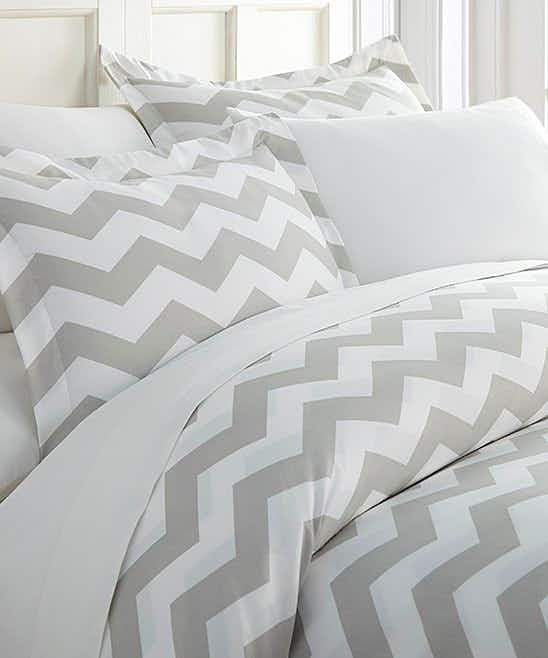 zulily-gray-chevron-duvet-cover-set-aug-2022