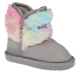 Zulily-Gray-Fur-Boots-Tie-Dye-Aug-2022