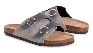 Zulily-Muk-Luks-Sandals-Aug-2022