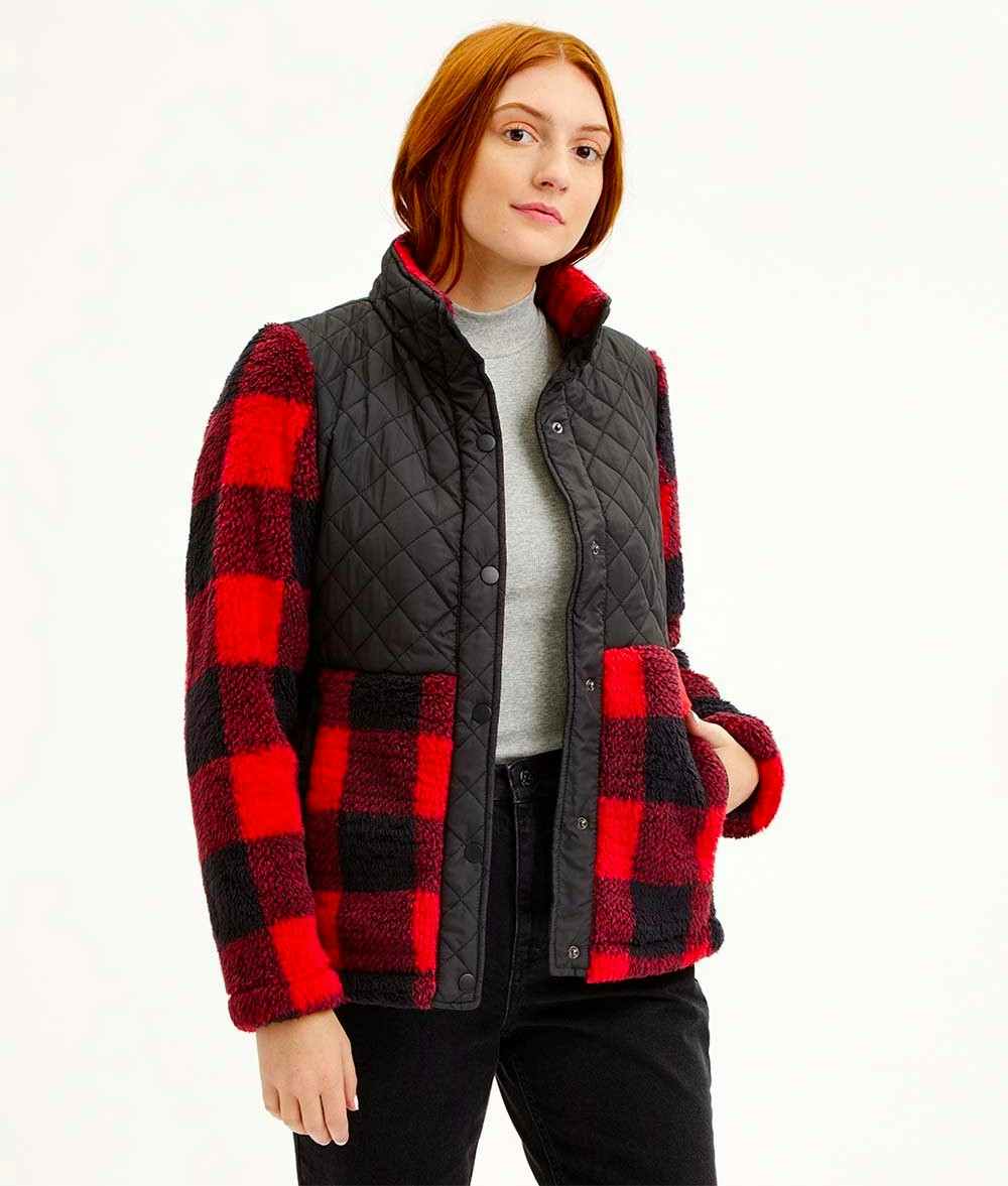 Zulily-Steve-Madden-Red-and-Black-Fleece-Snap-Up-Aug-2022