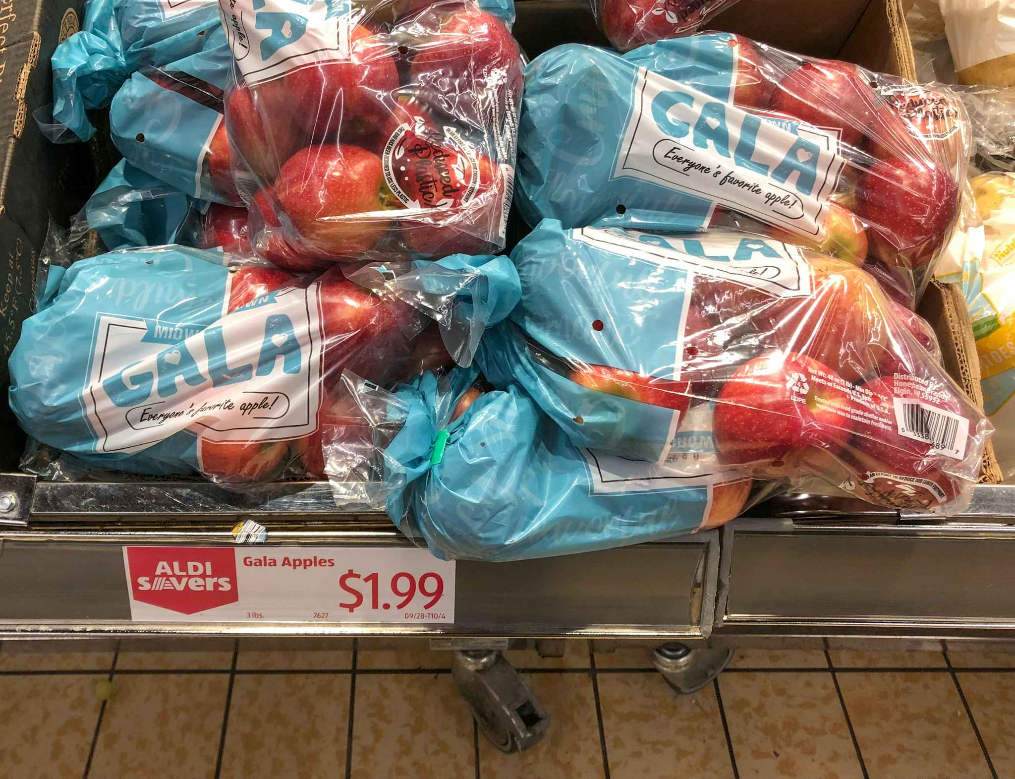 gala apples at aldi