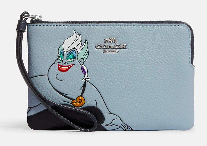 coach-outlet-wristlet-sept-2022-2