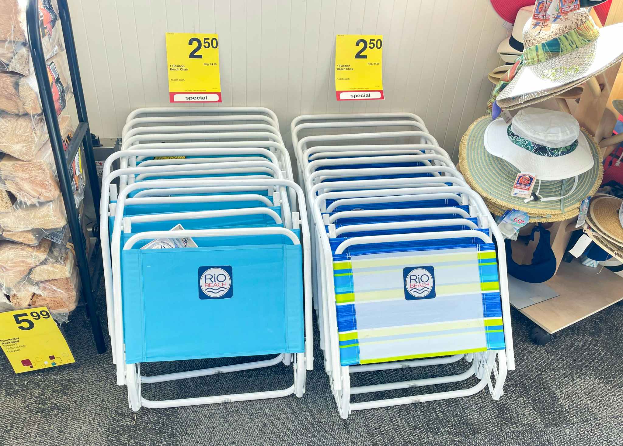 beach chairs with clearance tags