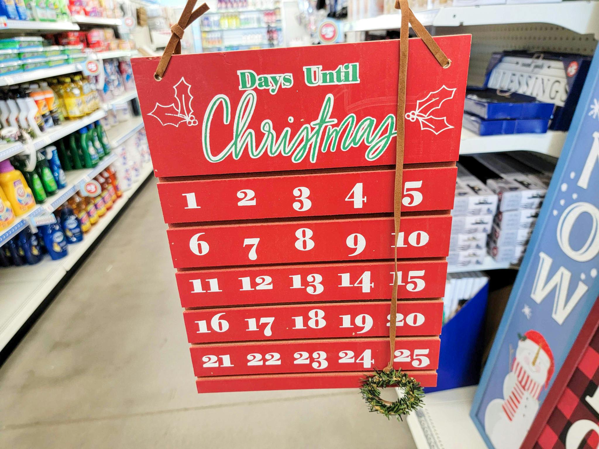 red christmas countdown calendar