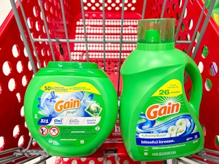 Gain detergent and flings in a Target shopping cart