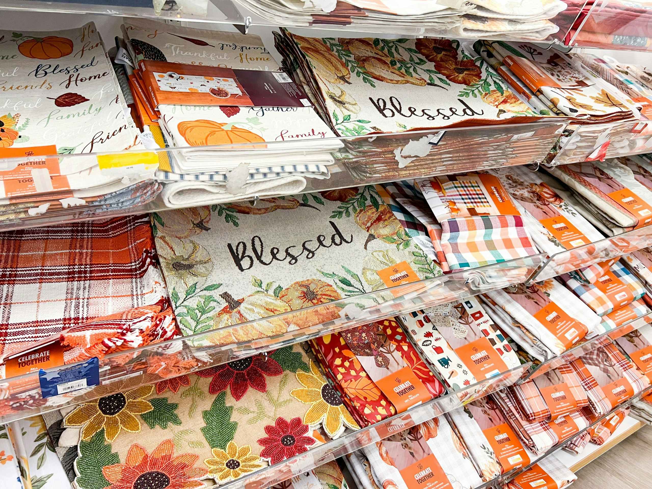 placemats on shelf