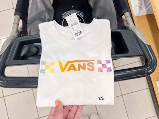 kohls vans apparel women mens kids juniors 2022 02 1663783095 1663783096