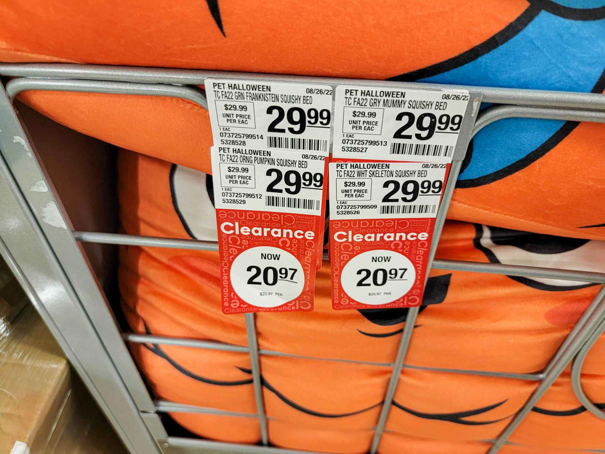 clearance tag for pet halloween beds marked down to 20.97
