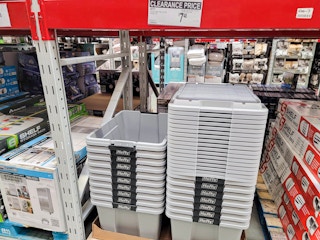 grey 18 gallon storage totes