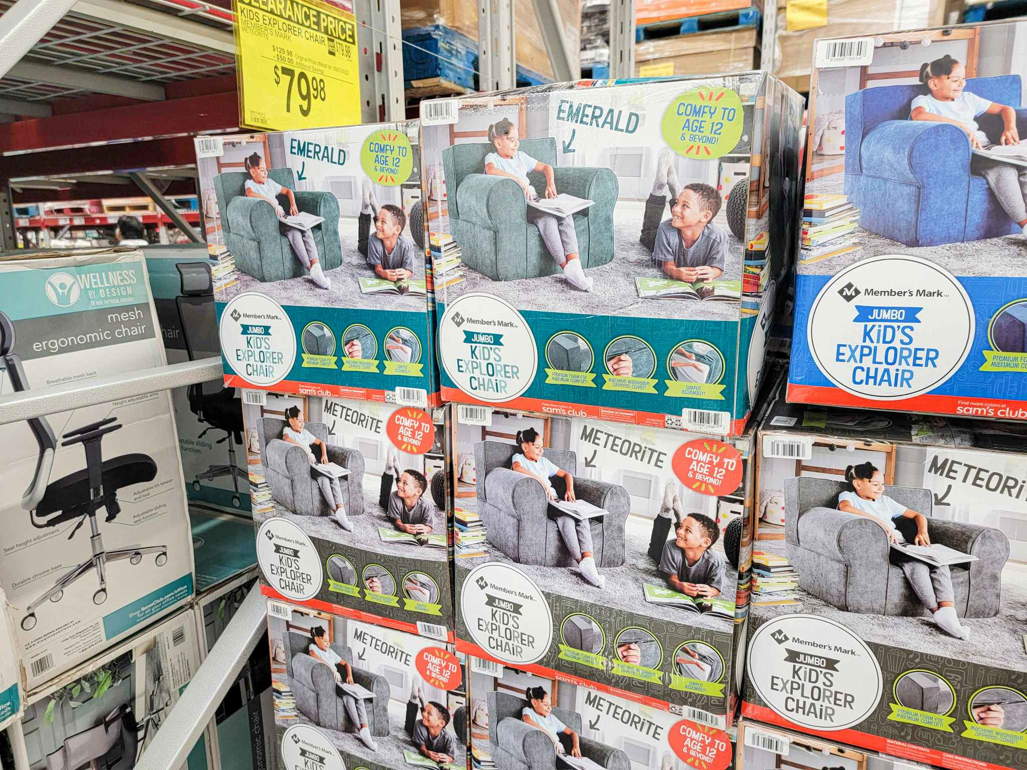 kids jumbo chairs in boxes