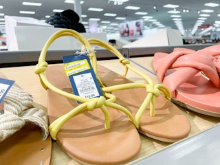 target universal thread petal tubular sandals 2022 1662820698 1662820698