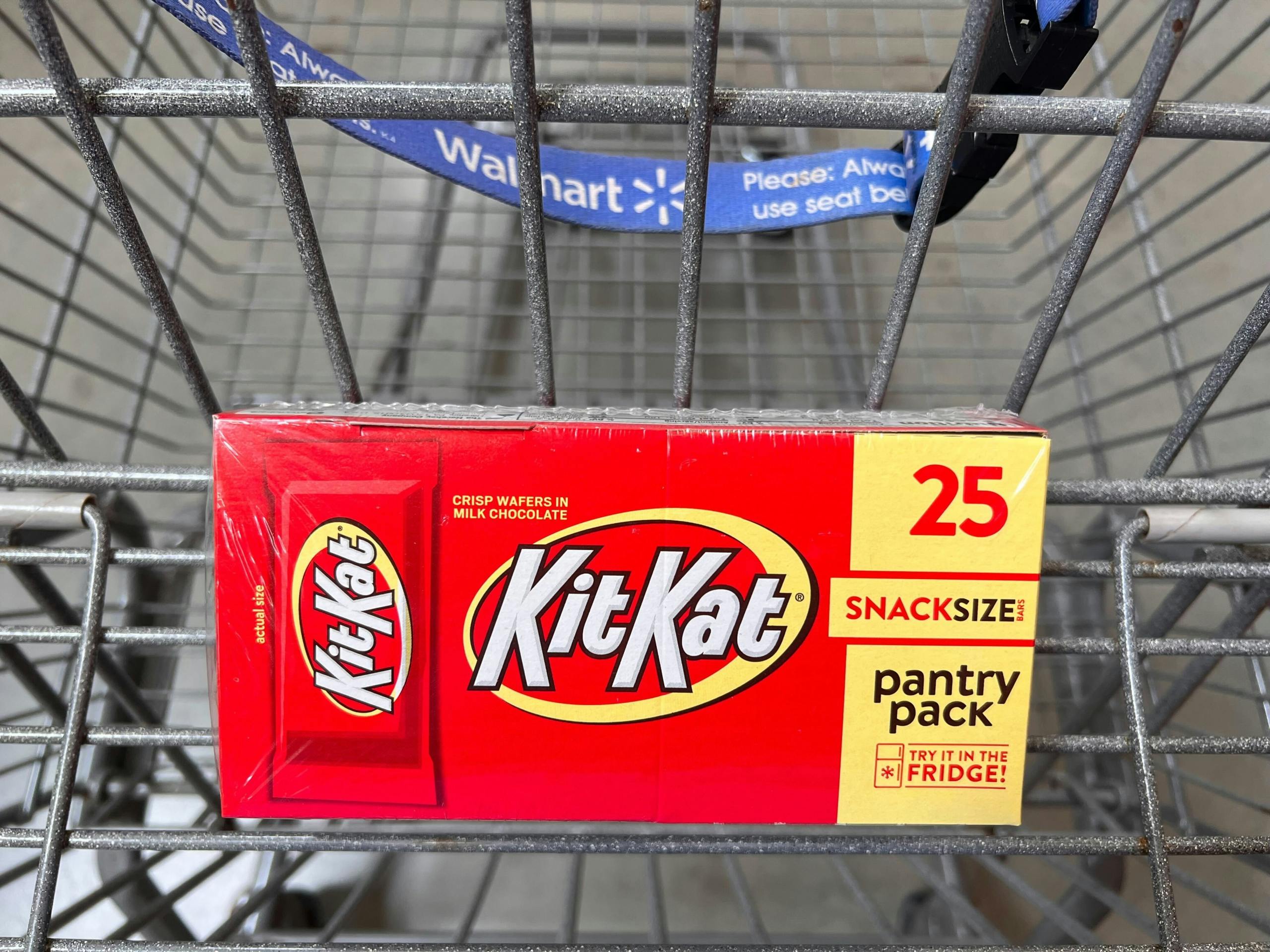 kit kat party pack in walmart cart