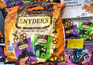 whole foods snyder pretzels sept 2022 1664388000 1664388000