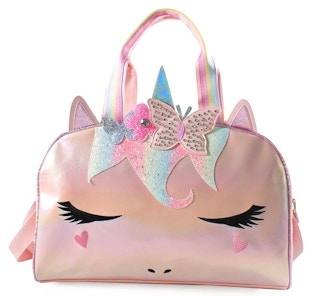 zulily-metallic-unicorn-duffel-bag-sept-2022